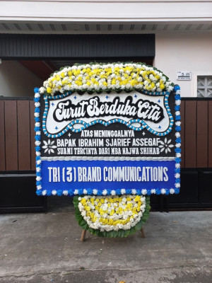 Papan Bunga Duka di Tlogosari Wetan